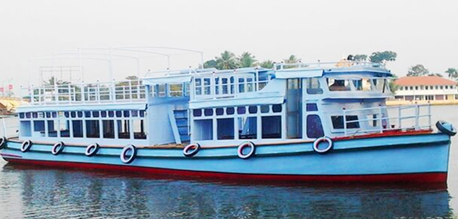 Alleppey Motor boats