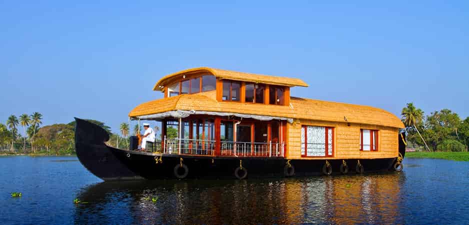 Honeymoon Houseboat Packages