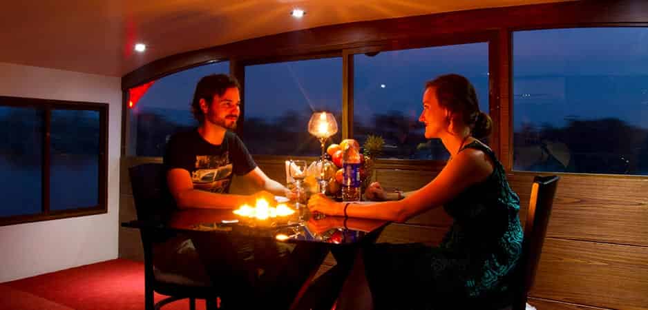 Honeymoon Houseboat Packages